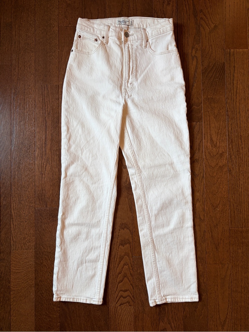 Abercrombie & Fitch Off-White High-Rise Straight Jeans